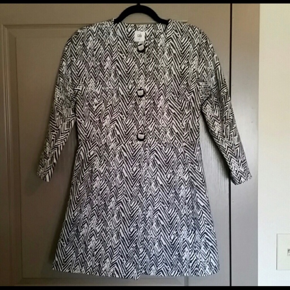 Cabi black/white zigzag jacket, size S